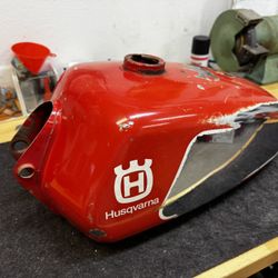 Mid 70s Husqvarna Tank