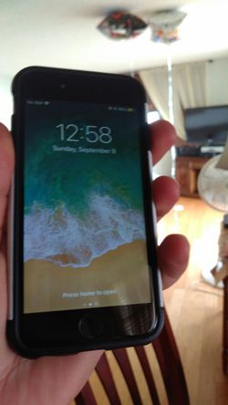 iPhone 6s 128gb factory unlock , cheappp