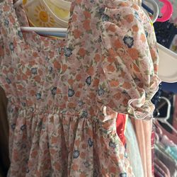 Kid’s clothes 