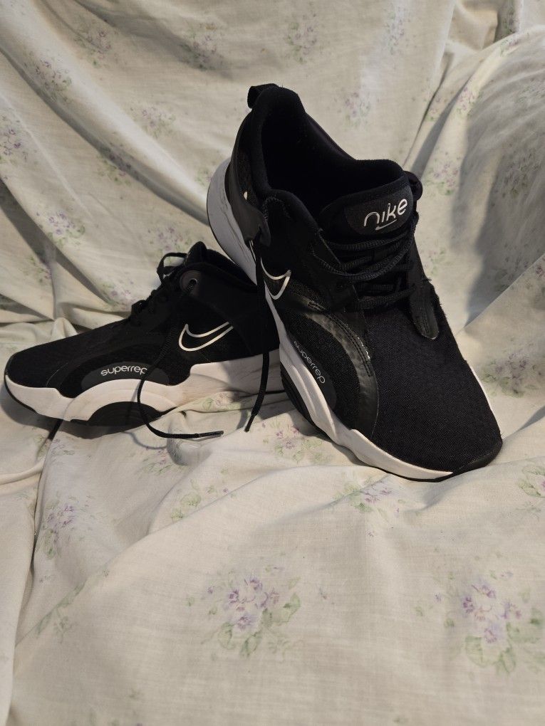 Men's Nike Shoes 