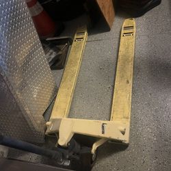 Pallet Jack