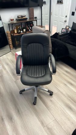 Computer chair