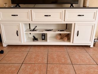 84 inch tv stand