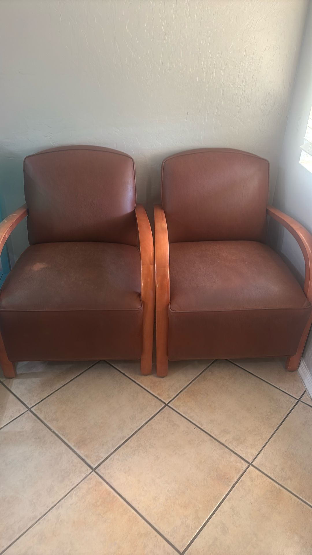 4 Soft Chairs