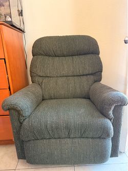 2 recliners