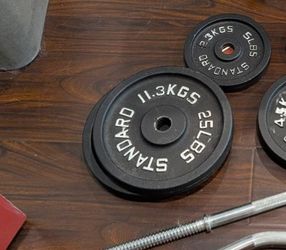 Standard Cast Iron Weight Plates Set