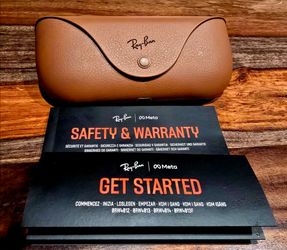 Ray-ban Meta Wayfarer - Gen 2 sunglasses with Black Injected frame and Clear lenses