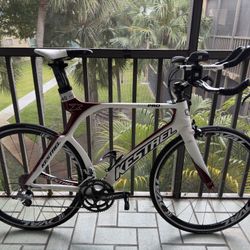 Kestrel 4000 Pro Carbon Triathlon / Time Trial Bike – Excellent Condition