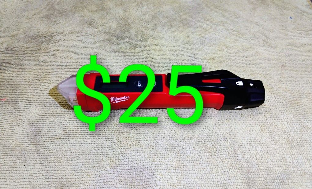Milwaukee Voltage Detector w/Laser Thermometer