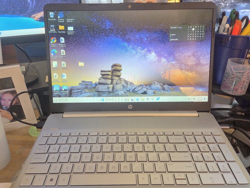 Newer HP 15 - 32 RAM 64 Bit