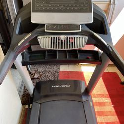 Heavy Duty Pro-Form Pro 2000 Treadmill