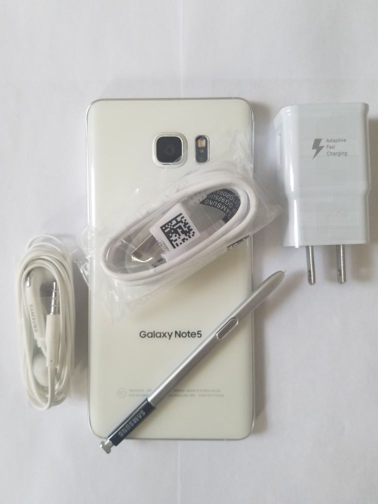 Samsung Galaxy Note 5. Factory Unlocked and Usable with Any Company Carrier SIM Any Country