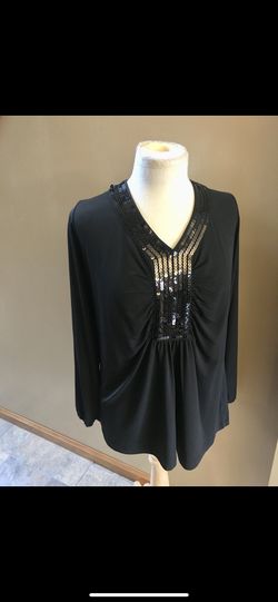Women’s size 16-18W black blouse