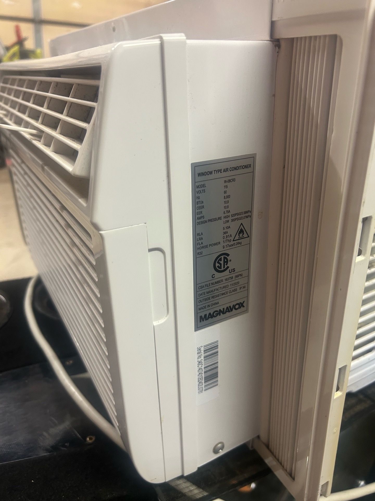 Air conditioner (window type)