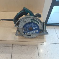 Makita