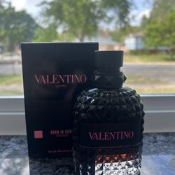 Valentino Born In Rome Intense 