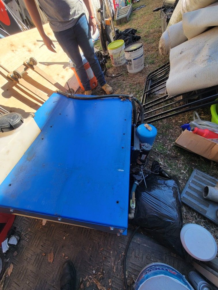 Fresh Water Tank