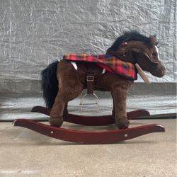 Kids Riding Horse 🐎