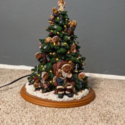 Boyds Bear christmas tree (light up)