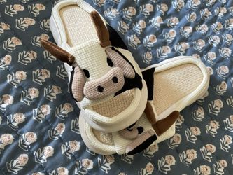 Unisex Cow Platform Slippers