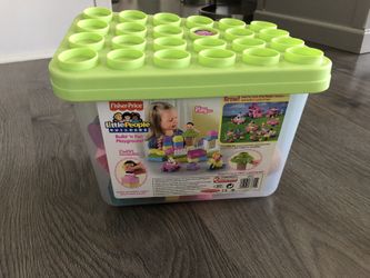 Little people playground building fun