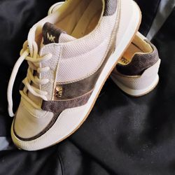Michael Kors Sneakers - Women's Size 9