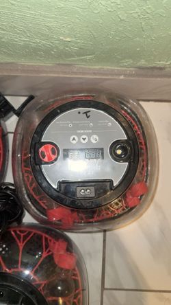 Egg incubators