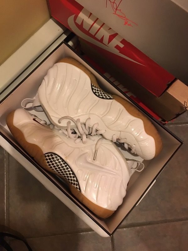 Gucci foams size 11.5 vnds Nike