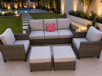 Patio furniture set
