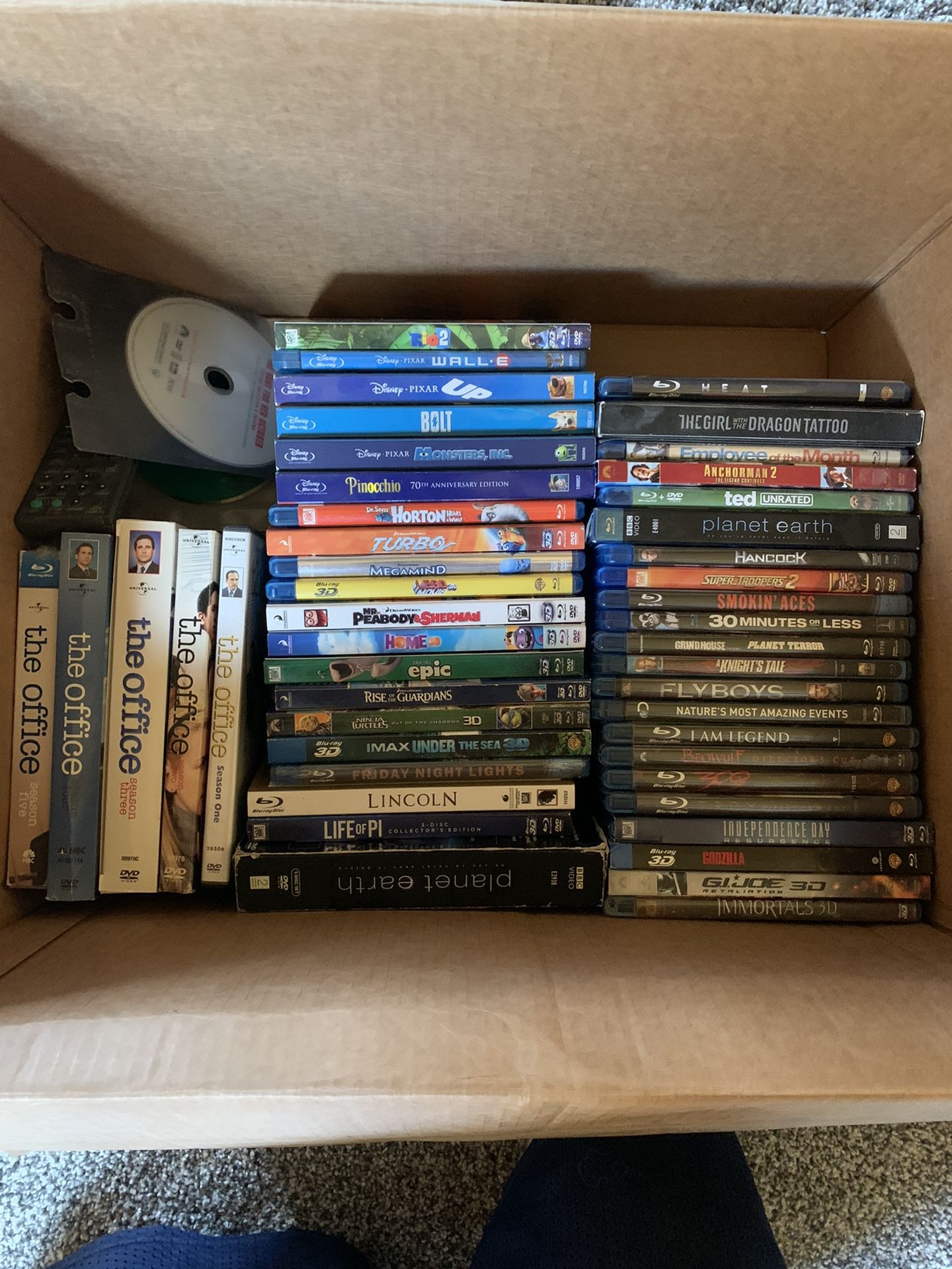 Lot of blu rays, some 3D movies