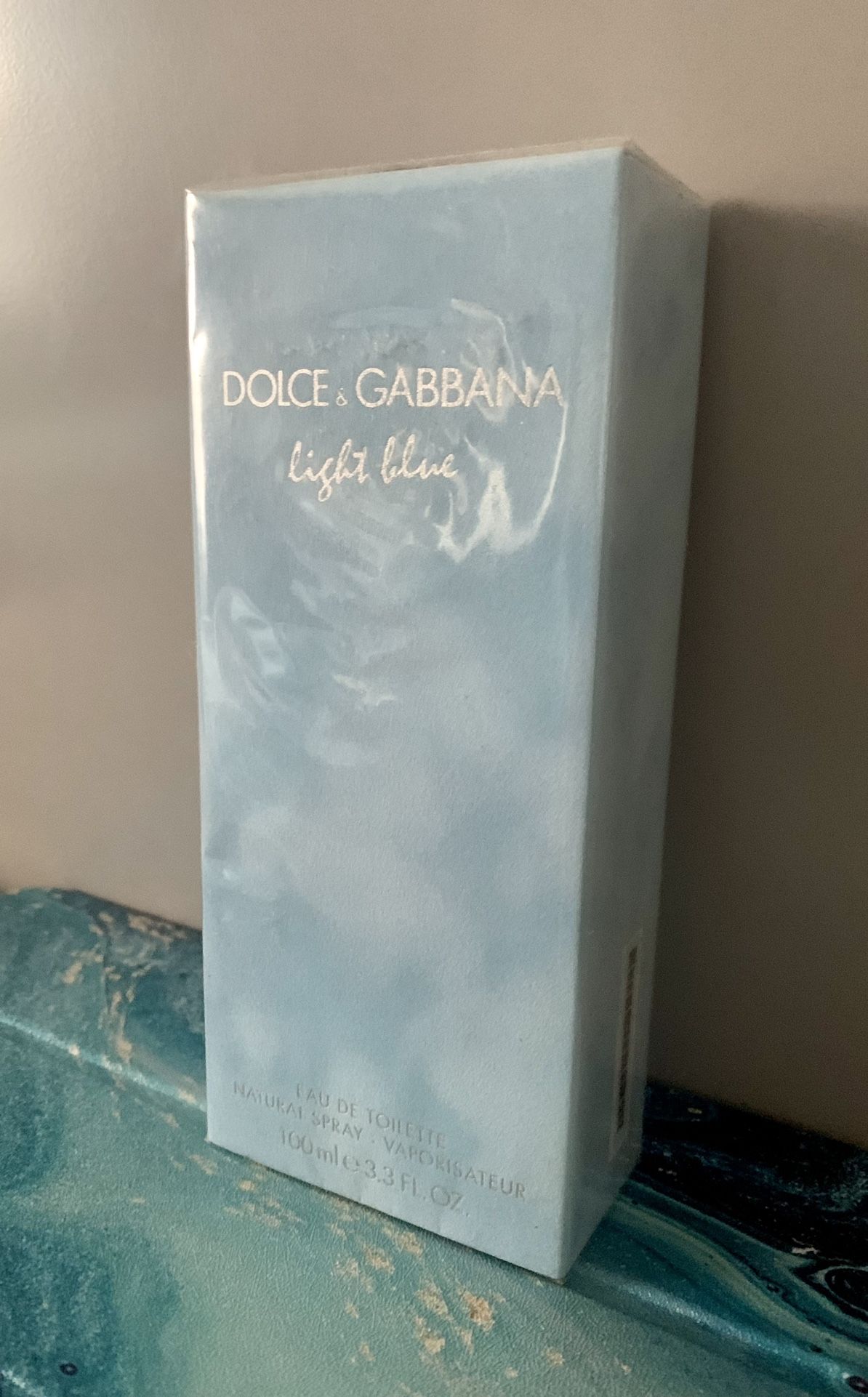Dolce & Gabbana Light Blue Perfume 