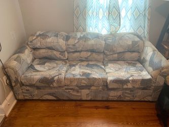 Matching couch and loveseat NEED GONE TODAY taking best offer