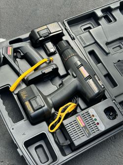 Craftsman drill & light 2 batteries charger