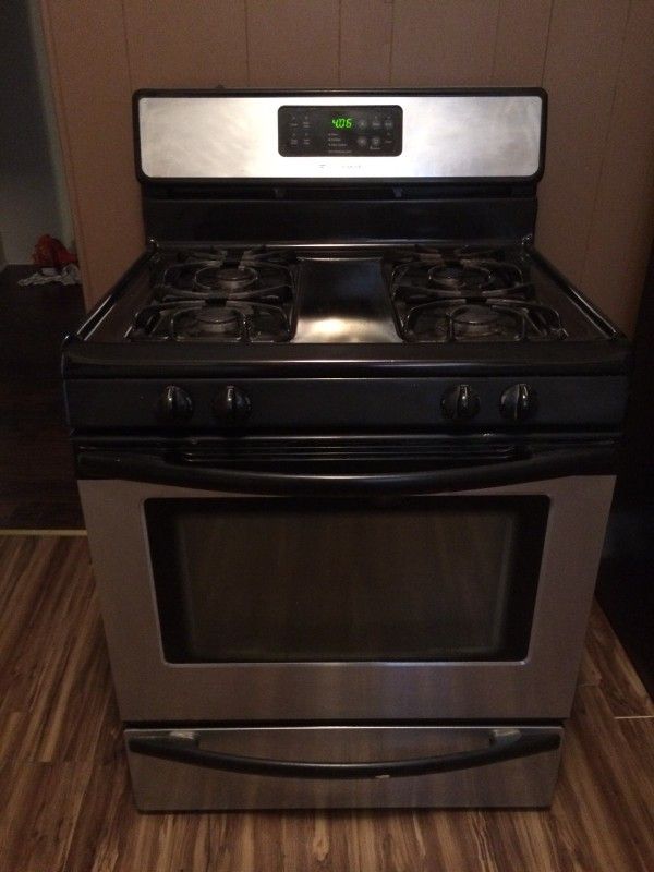 Frigidaire Stove