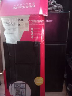 Mini fridge