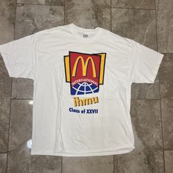 Hanes Beefy Mc Donald’s International IHMU CLASS  OF XXVII Shirt Size X-Large