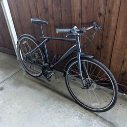 Black GT Commuter Bike