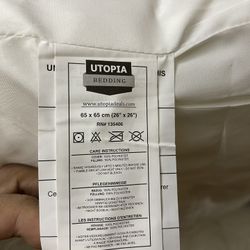 Utopia Bedding Throw Pillows Insert (Pack of 2, White) - 26 × 26 Inches Bed and Couch Pillows - Indoor Decorative Pillows