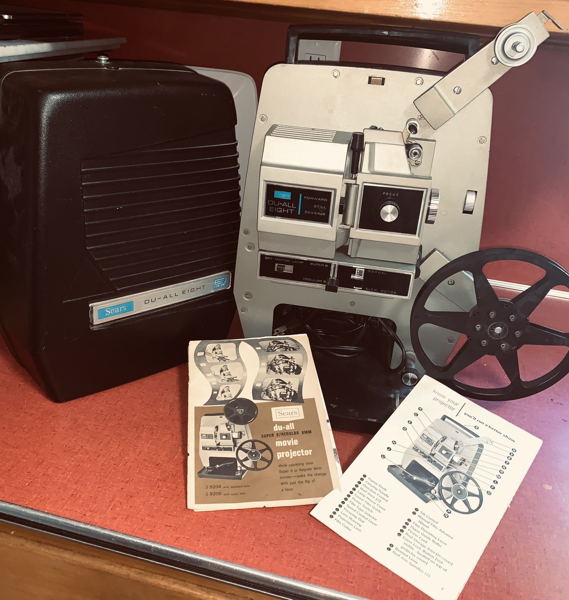 VINTAGE SEARS DU-ALL SUPER 8 REGULAR 8mm MOVIE PROJECTOR w/ CASE ALL ORIGINAL BOOKLETS & INSTRUCTIONS CASH & CARRY PRICED TO SELL TO COLLECTORS