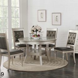 Round Dining Table Set 