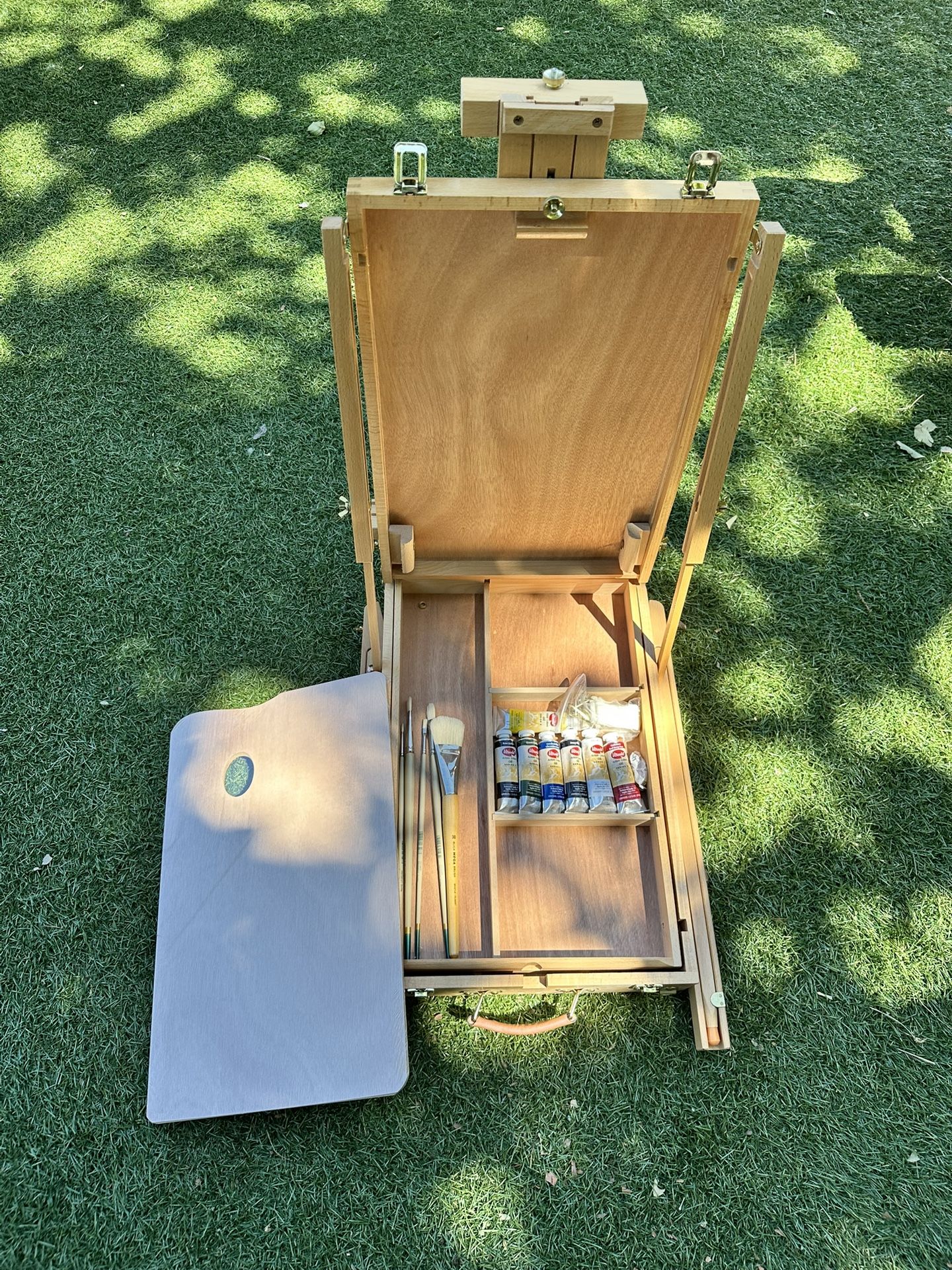 French Easel Folding With Oil Paint And Brushes