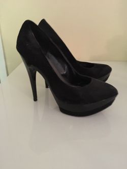 Women's black platform heels