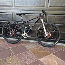 Focus Raven Carbon XC Mountain Bike - SRAM XX - Ultra Light Hardtail