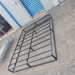 Queen Size Metal Bed Frame 