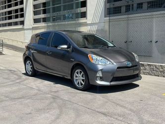 2014 Toyota Prius c