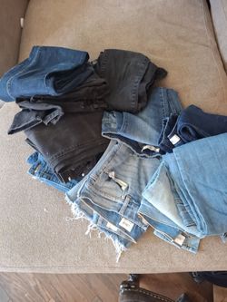 12 pair of women's jeans size 29/30/31