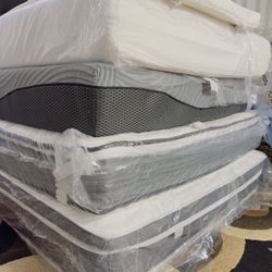 Mattress Queen Size New