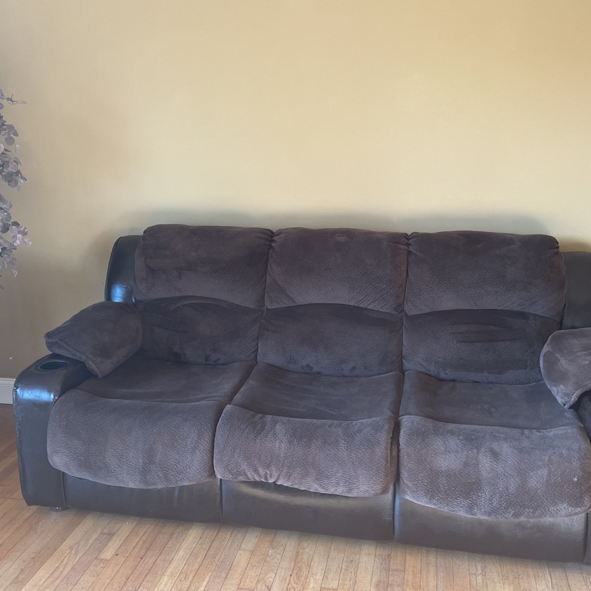 MOVING  MUST SELL ! Brown Sofa Bed Couch And Matching Recliner