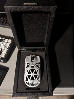 Razer viper mini signature edition