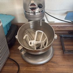 Kitchen Aid Mixer